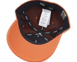 6 Panel Stretch Metallic Hat Ginger Flexfit - Oakley