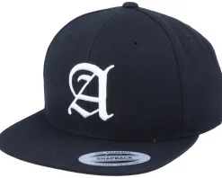 A Letter 3D Black Snapback - Iconic