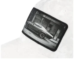 American Muscle Car In The Street Velvet White A-Frame Trucker - Calza Pennello