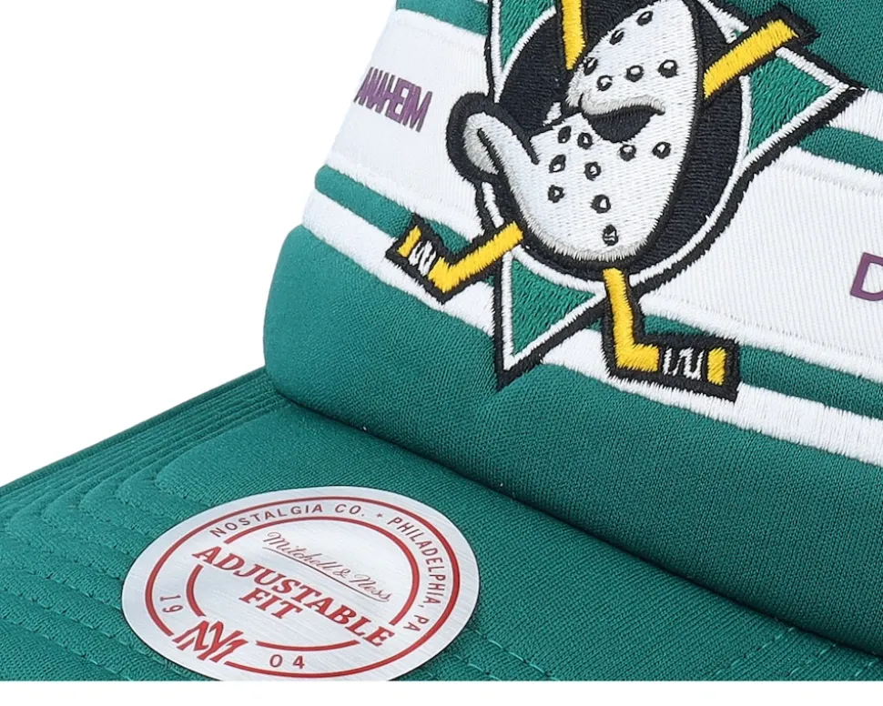Anaheim Ducks Sideline Vintage Teal/White Trucker - Mitchell & Ness