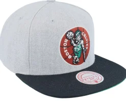 Boston Celtics Core Basic Grey Heather/Black Snapback - Mitchell & Ness