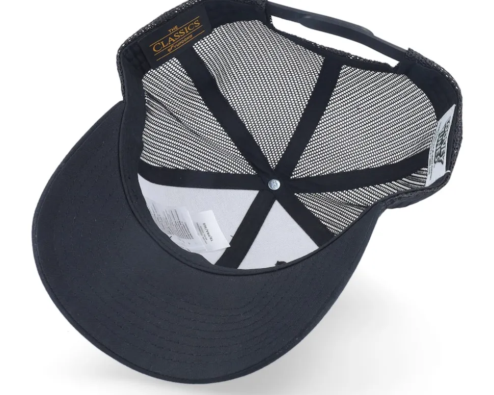 Bugs Bunny And The Wave Black Trucker - Looney Tunes