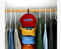 Cap Rack 18 Caps System Black - Perfect Curve