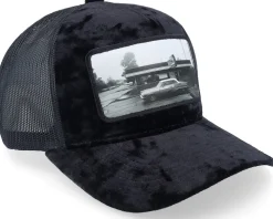 Car & Drive-through Velvet Black A-Frame Trucker - Calza Pennello