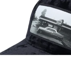 Car & Drive-through Velvet Black A-Frame Trucker - Calza Pennello