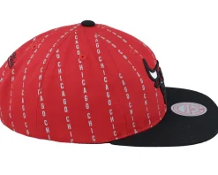 Chicago Bulls City Pinstripe Deadstock Red/Black Snapback - Mitchell & Ness
