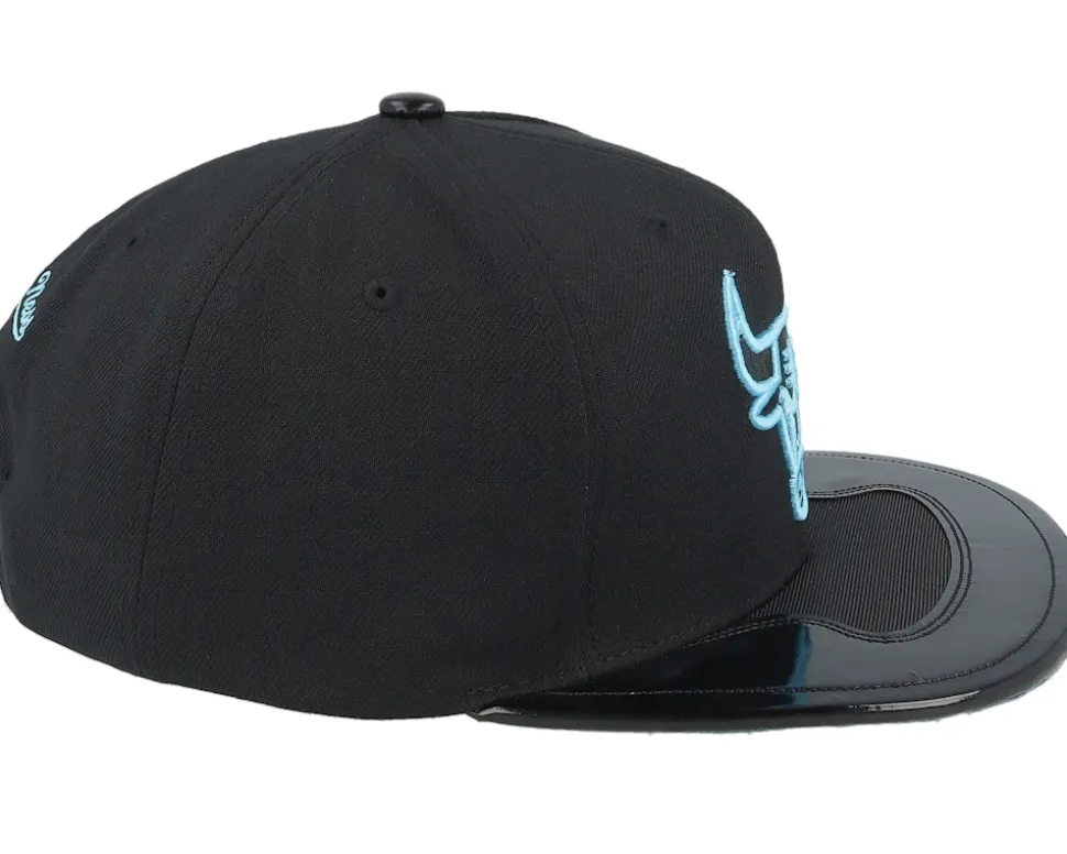 Chicago Bulls Day 11 Black/Blue Snapback - Mitchell & Ness