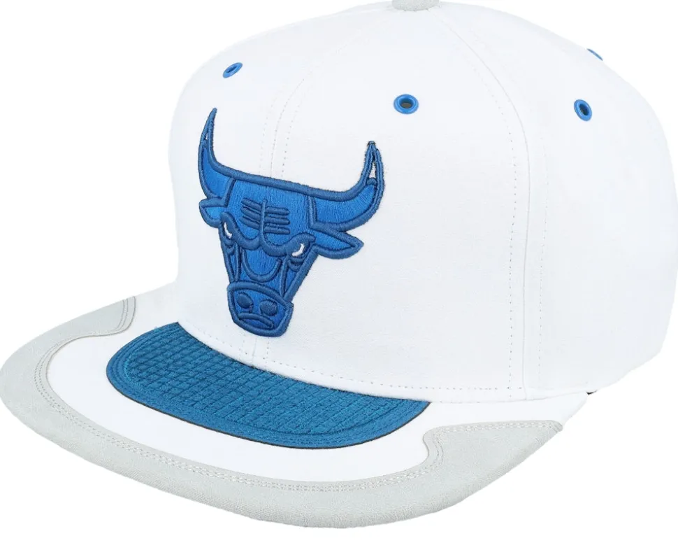 Chicago Bulls Day 4 White/Blue Snapback - Mitchell & Ness