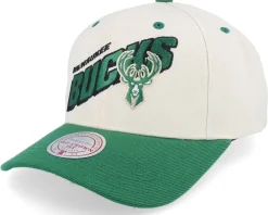 Chicago Bulls Retro Type Pro Off White/Red Adjustable - Mitchell & Ness