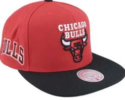 Chicago Bulls Side Core 2.0 Red/Black Snapback - Mitchell & Ness