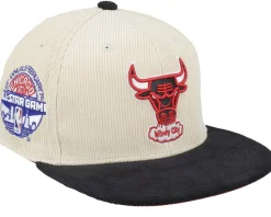 Chicago Bulls Team Cord Off White/Black Fitted - Mitchell & Ness