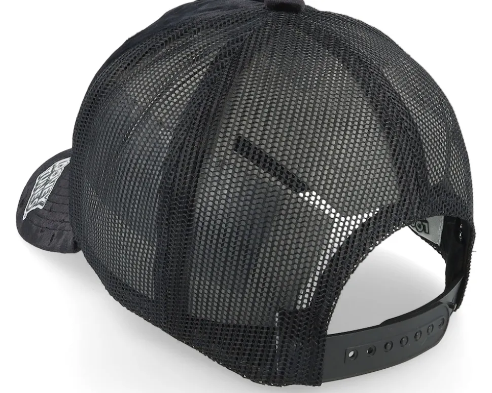 Daffy Duck Face Black Velvet Trucker - Looney Tunes