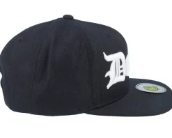 Detroit 3d Script Black Snapback - Lucid Smile