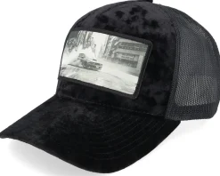 Drifting Car In The Street Velvet Black A-frame Trucker - Calza Pennello