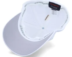 England Flag Shield White Flexfit - Forza