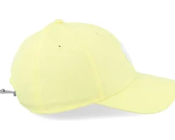 Hollywood 16 Jesamine Yellow W White Clover Adjustable - Black Clover