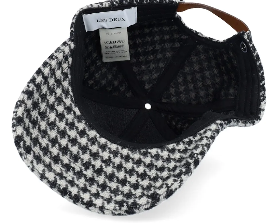 Houndstooth Wool Cap Light Desert Sand/Black Adjustable - Les Deux