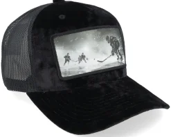 Ice Hockey In Action Patch Velvet Black A-Frame Trucker - Calza Pennello