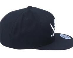 Jolly Roger Pirate Black Snapback - Iconic