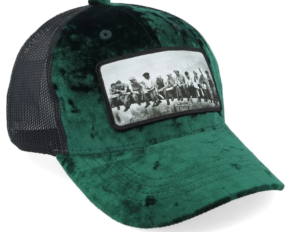 Kids Lunch Atop A Skyscraper Velvet Green/Black - Calza Pennello