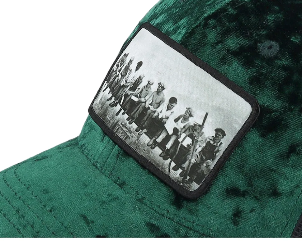 Kids Lunch Atop A Skyscraper Velvet Green/Black - Calza Pennello