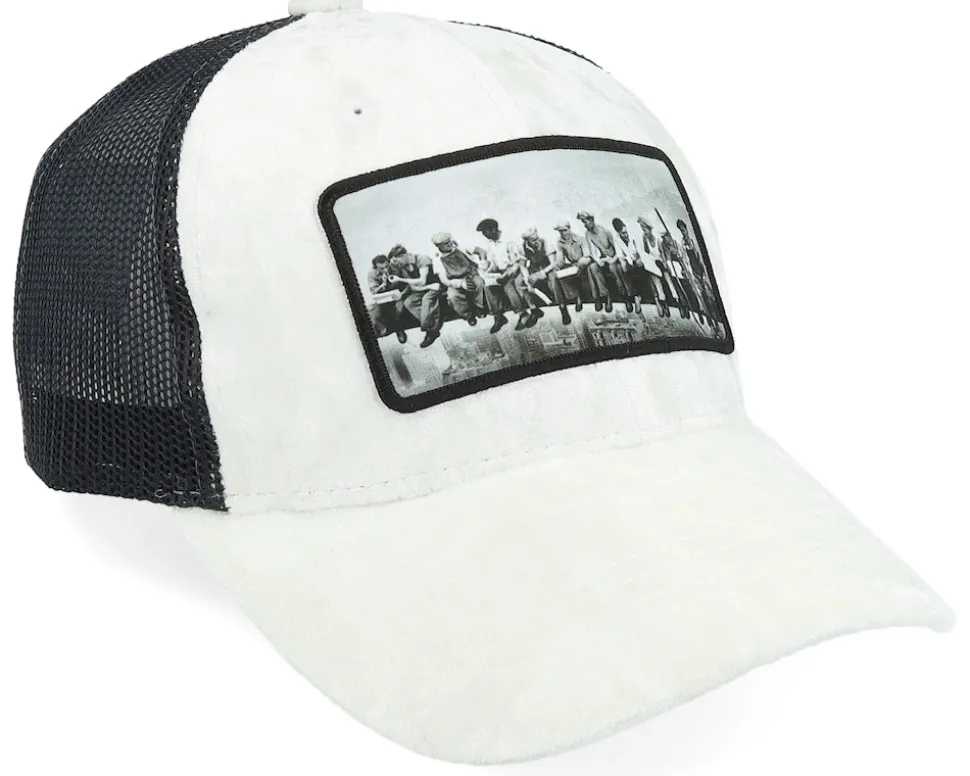 Kids Lunch Atop A Skyscraper Velvet White/Black - Calza Pennello