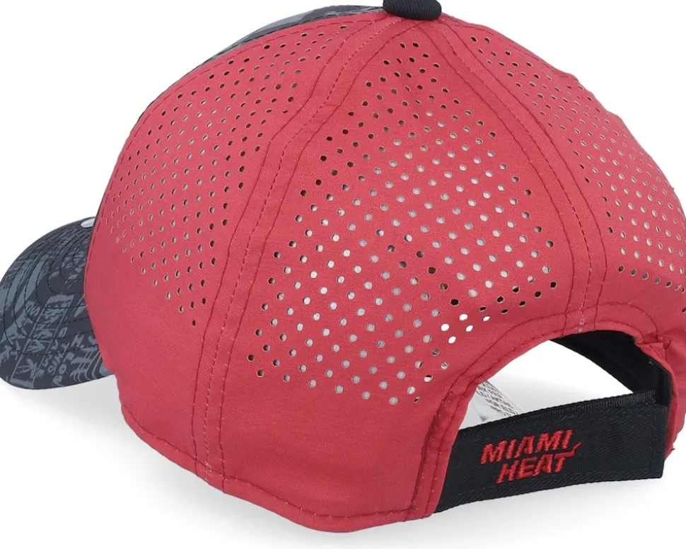 Kids Miami Heat NBA Street Black/Burgundy Adjustable - Outerstuff