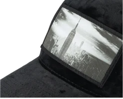 Kids New York Skyscraper Velvet Black Trucker - Calza Pennello