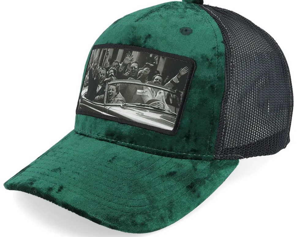 Kids Youth Cabriolet Party Velvet Black Trucker - Public Domain