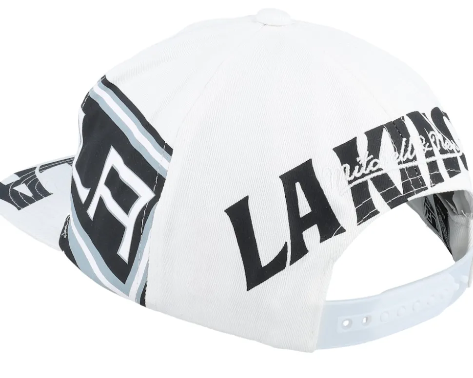 Los Angeles Kings In Your Face Deadstock White Snapback - Mitchell & Ness