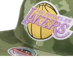 Los Angeles Lakers Tonal Camo Stretch Green Camo Fitted - Mitchell & Ness