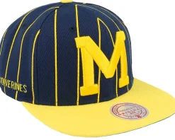 Michigan Wolverines Team Pin Navy/Yellow Snapback - Mitchell & Ness