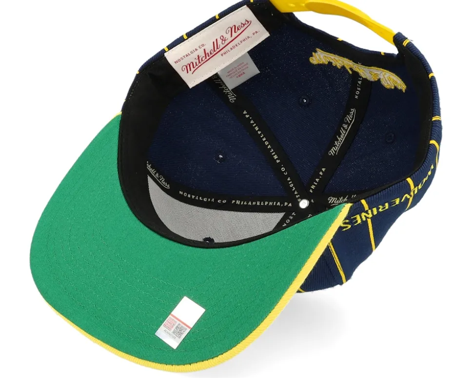 Michigan Wolverines Team Pin Navy/Yellow Snapback - Mitchell & Ness