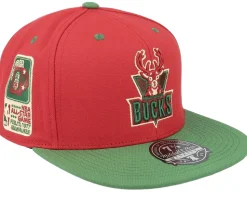 Milwaukee Bucks Nightmare Red/Green Fitted - Mitchell & Ness