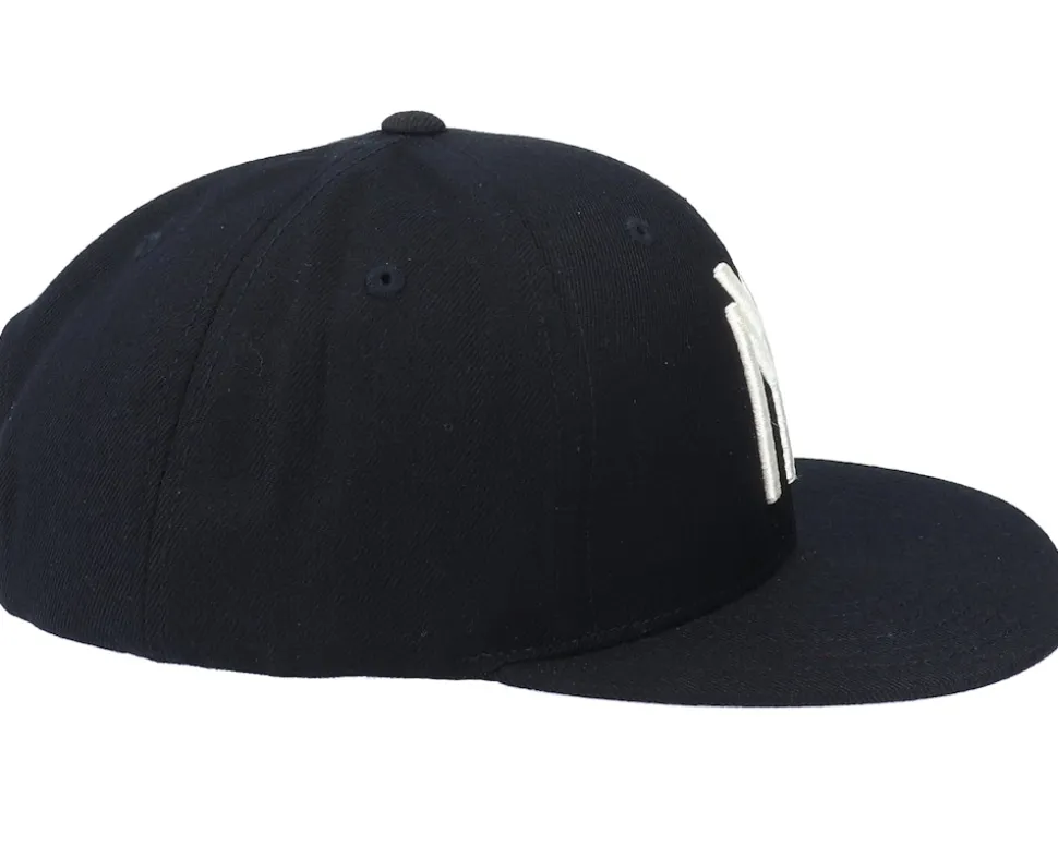 New York Black Yankees Archive 400 Black Snapback - American Needle