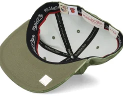 New York Knicks Tonal Camo Stretch Green Camo Fitted - Mitchell & Ness