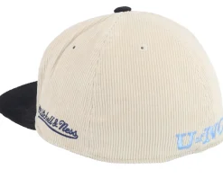 North Carolina Tar Heels Team Cord Off White/Black Fitted - Mitchell & Ness