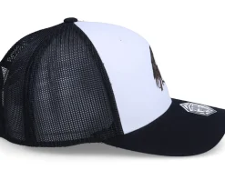 Royal Griffin D20 Black/White Trucker - Critiql Hit