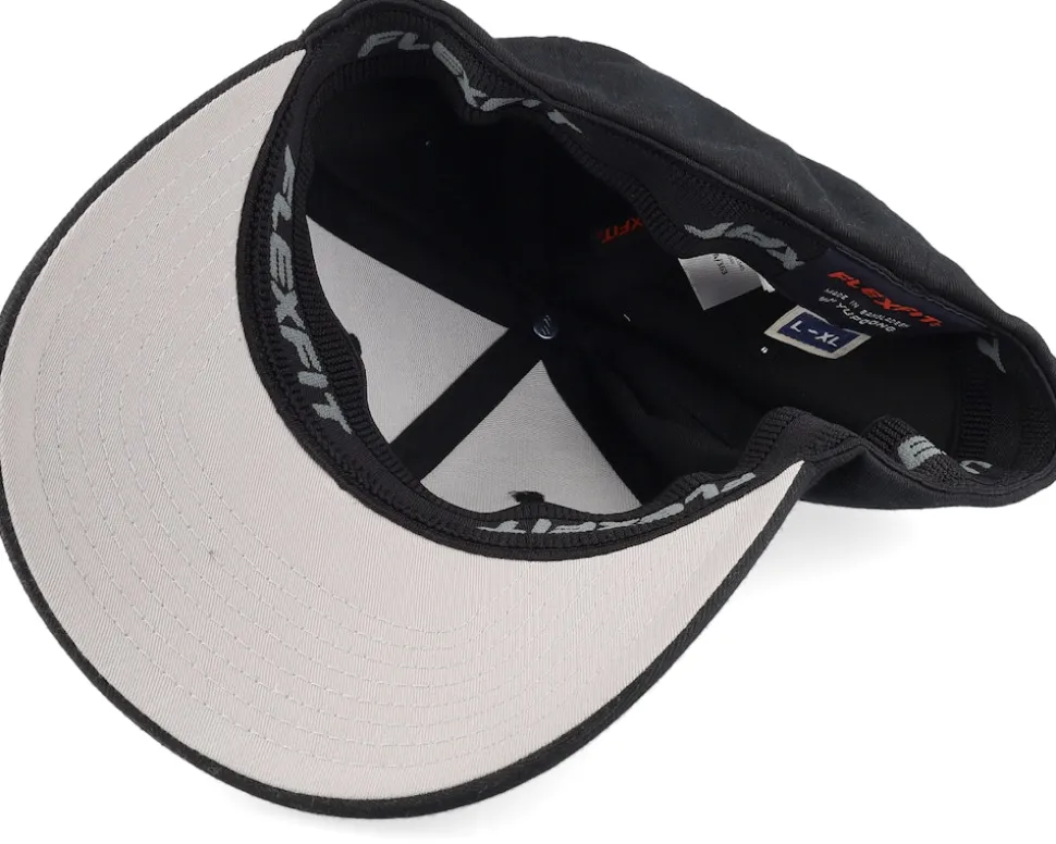 Small Mountain Black Flexfit - Wild Spirit