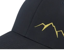 Small Mountain Gold/Black Flexfit - Wild Spirit