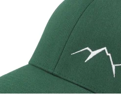 Small Mountain White/Spruce Green Flexfit - Wild Spirit