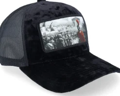 Spartan King Velvet Black A-frame Trucker - Calza Pennello