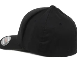 Star Black/Gold Flexfit - Iconic