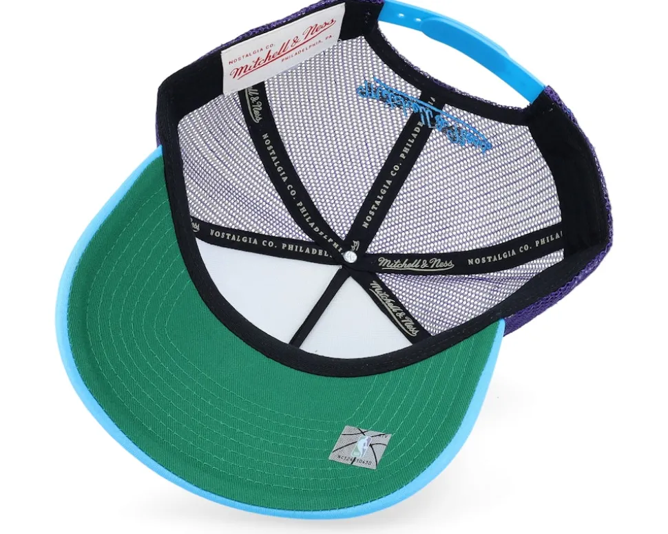 Utah Jazz Party Time White Trucker - Mitchell & Ness