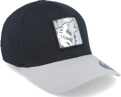 Wolf Silver Patch Black/Silver Flexfit - Iconic