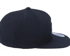 Z Letter 3D Black Snapback - Iconic
